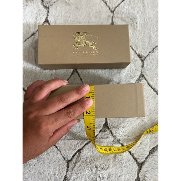 Burberry Case Cardboard Storage Box Beige 3" x 7" x 2" - Picture 5 of 8
